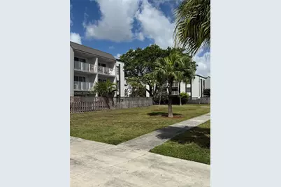 5122 NW 79th Ave #304, Doral, FL 33166 - Photo 1