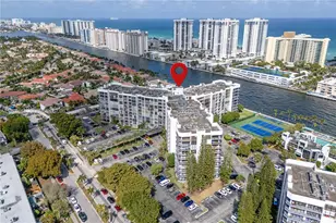 1000 Parkview Dr, Hallandale Beach, FL 33009 - Photo 2