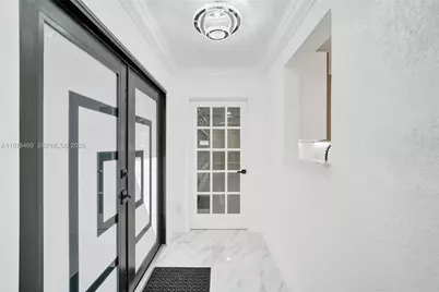 4861 NW 5th St, Plantation, FL 33317 - Photo 8