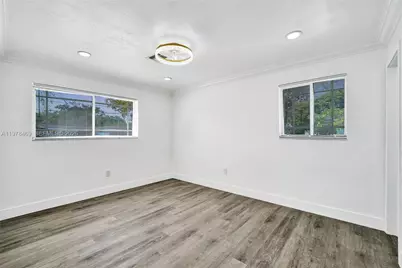 4861 NW 5th St, Plantation, FL 33317 - Photo 32