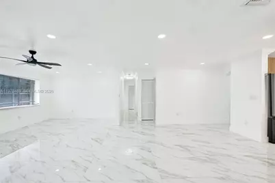 4861 NW 5th St, Plantation, FL 33317 - Photo 12