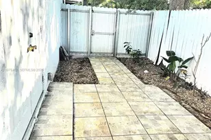 415 NW 132nd St, North Miami, FL 33168 - Photo 2