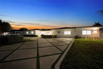 11012 SW 117th St, Miami, FL 33176 - Photo 86