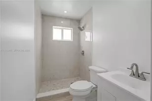 11012 SW 117th St, Miami, FL 33176 - Photo 76