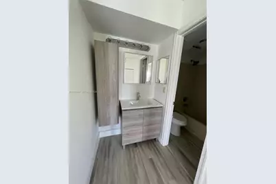 918 Twin Lakes Dr #8-M, Coral Springs, FL 33071 - Photo 18