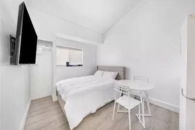2520 SW 20th St #1, Miami, FL 33145 - Photo 10