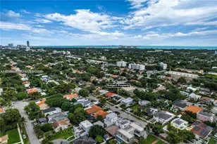 2520 SW 20th St, Miami, FL 33145 - Photo 2