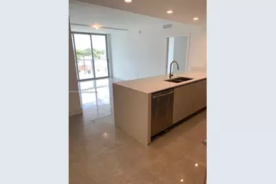 13800 Highland Dr #403, North Miami Beach, FL 33181 - Photo 6