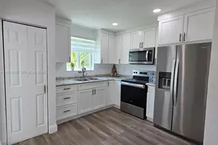 20934 SW 84th Ave, Cutler Bay, FL 33189 - Photo 38