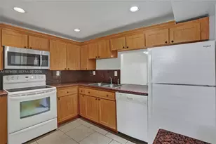 1601 NE 191st St, Miami, FL 33179 - Photo 6