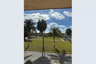 1165 W 38th Ter #35, Hialeah, FL 33012 - Photo 26