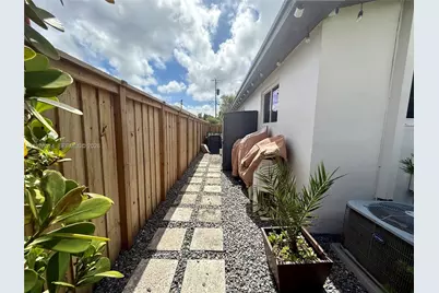 6545 SW 27th St, Miami, FL 33155 - Photo 22
