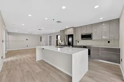 5101 N Miami Ave, Miami, FL 33137 - Photo 2