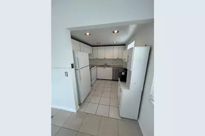 550 N Mansfield  N #550, Boca Raton, FL 33434 - Photo 6