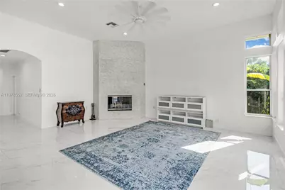 2161 SW 131st Ter, Davie, FL 33325 - Photo 20