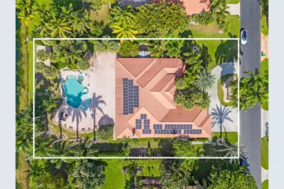 2161 SW 131st Ter, Davie, FL 33325 - Photo 2