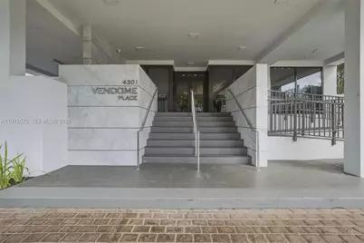4301 Collins Ave #201, Miami Beach, FL 33140 - Photo 24