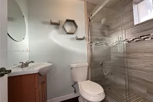 2221 SE 24th Pl, Homestead, FL 33035 - Photo 24