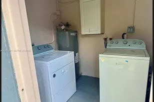 6471 SW 27th St, Miramar, FL 33023 - Photo 18