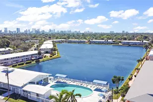 1050 SW 11th St, Hallandale Beach, FL 33009 - Photo 20