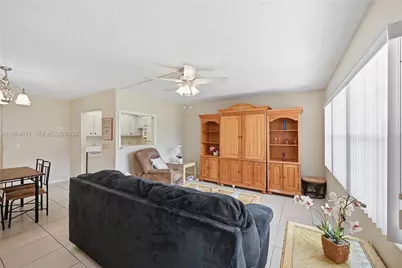 86 Fanshaw C #86, Boca Raton, FL 33434 - Photo 4