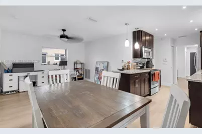 1180 NW 49th Ct, Deerfield Beach, FL 33064 - Photo 10