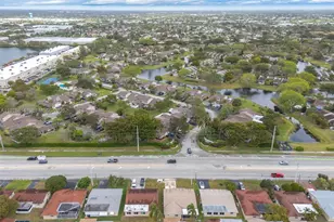 1180 NW 49th Ct, Deerfield Beach, FL 33064 - Photo 30