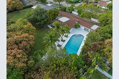 5714 SW 80th St #0, South Miami, FL 33143 - Photo 1