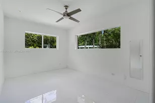 5714 SW 80th St, South Miami, FL 33143 - Photo 14