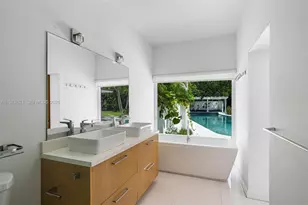 5714 SW 80th St, South Miami, FL 33143 - Photo 8