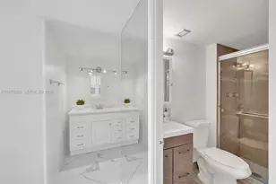 1351 NE Miami Gardens Dr, Miami, FL 33179 - Photo 16