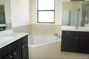 25341 SW 117th Ave, Homestead, FL 33032 - Photo 6
