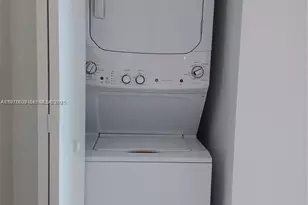 501 NE 31st St, Miami, FL 33137 - Photo 14