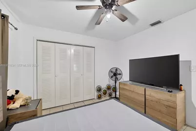 13755 SW 24th St, Miami, FL 33175 - Photo 12