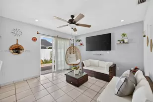 13755 SW 24th St, Miami, FL 33175 - Photo 6