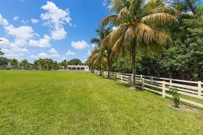 21579 Cartagena Dr, Boca Raton, FL 33428 - Photo 46