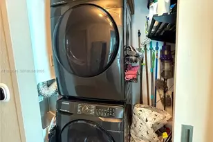 1080 Brickell Ave, Miami, FL 33131 - Photo 10