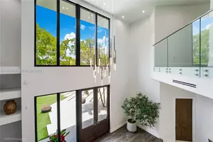 56 Samana Dr, Miami, FL 33133 - Photo 2