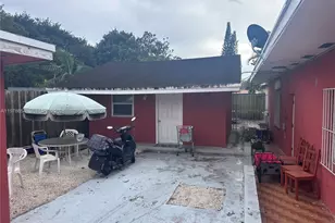 324 NW 47th St, Miami, FL 33127 - Photo 6