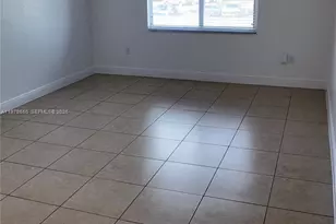 10820 SW 200th Dr, Cutler Bay, FL 33157 - Photo 1