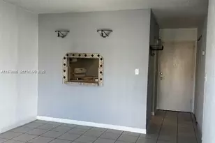 801 NW 47th Ave, Miami, FL 33126 - Photo 6