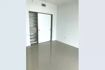 17111 Biscayne Blvd #408, North Miami Beach, FL 33160 - Photo 6