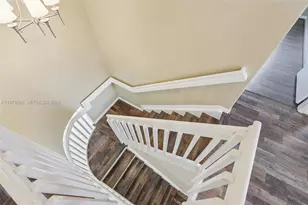 2142 NW 77th Terrace, Pembroke Pines, FL 33024 - Photo 24