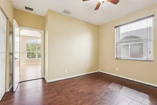 2142 NW 77th Terrace, Pembroke Pines, FL 33024 - Photo 18