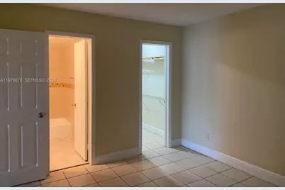 [Address not provided], Palmetto Bay, FL 33176 - Photo 4