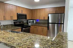 5221 Geneva Way, Doral, FL 33166 - Photo 4