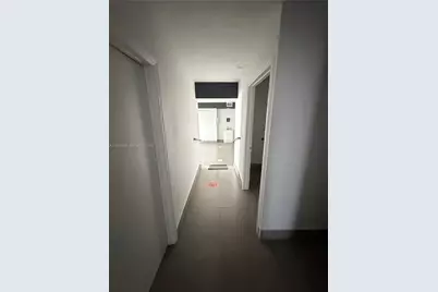 4751 W 4th Ave, Hialeah, FL 33012 - Photo 14