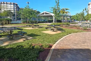 1100 St Charles Pl, Pembroke Pines, FL 33026 - Photo 32