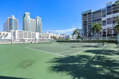 600 Parkview Dr #227, Hallandale Beach, FL 33009 - Photo 60