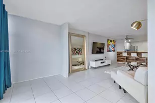 600 Parkview Dr, Hallandale Beach, FL 33009 - Photo 12